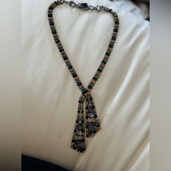 BCBG necklace - Picture 3 of 3